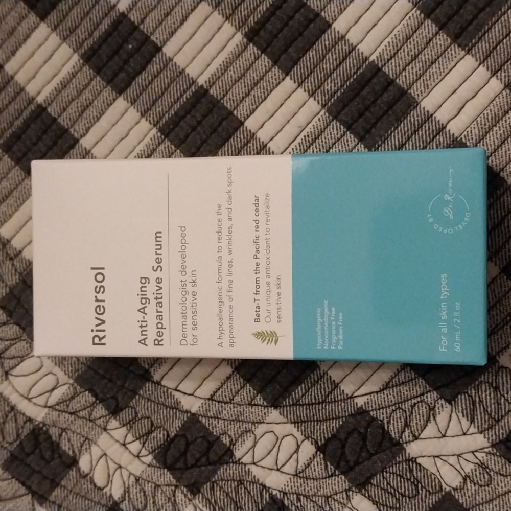 Riversol anti-aging Reparative Serum